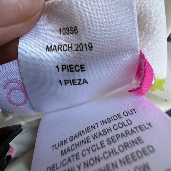 Goodlad White and Rainbow Star
Tiered Dress -Size 4T - Picture 9 of 10